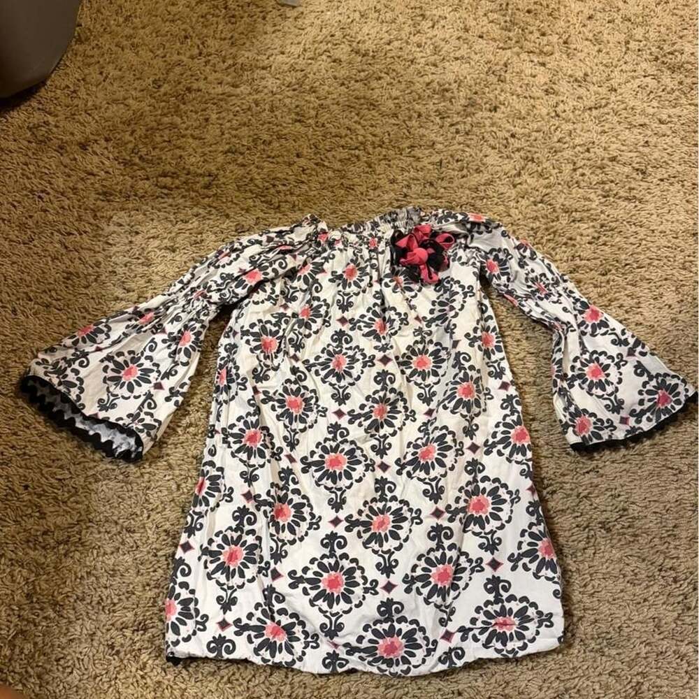Le'Za Me Girls Floral Bell Sleeve Dress Size 3